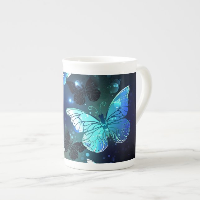 Taza De Porcelana Mariposa nocturna fluida (Derecha)