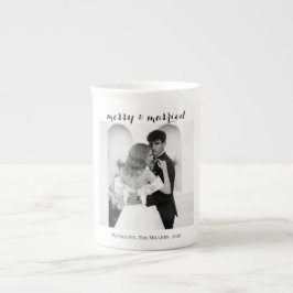 Taza De Porcelana Merry & Married - Personalized Newlywed Christmas