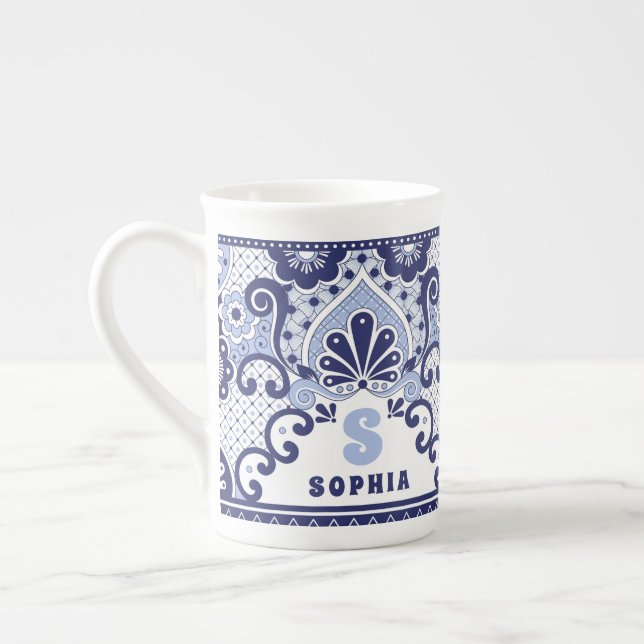Taza De Porcelana Monograma azul y blanco Talavera mexicana Tile Bon (Izquierda)