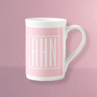 Monograma de Iniciales | Blanco Sobre Rosa Ligero