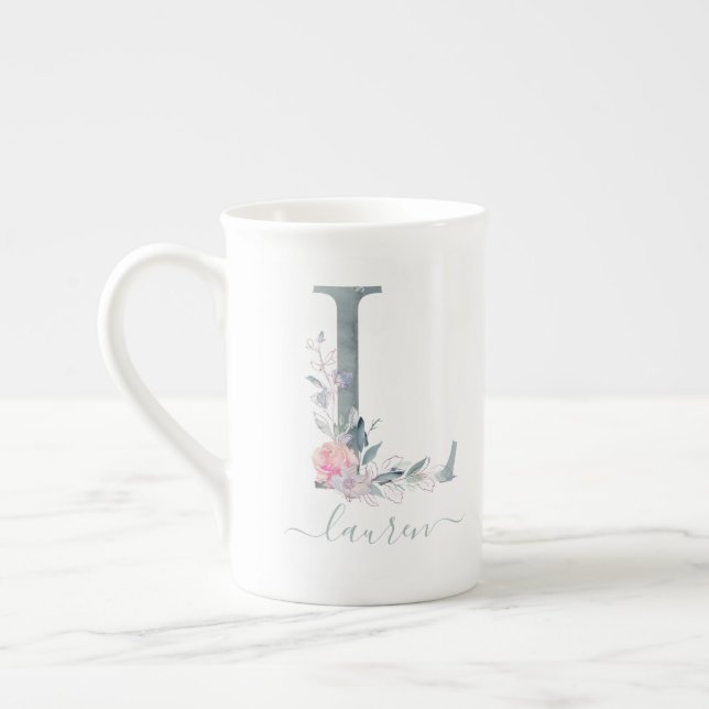 Taza De Porcelana Monograma Rubor Color de agua rosa Letra floral M (Izquierda)