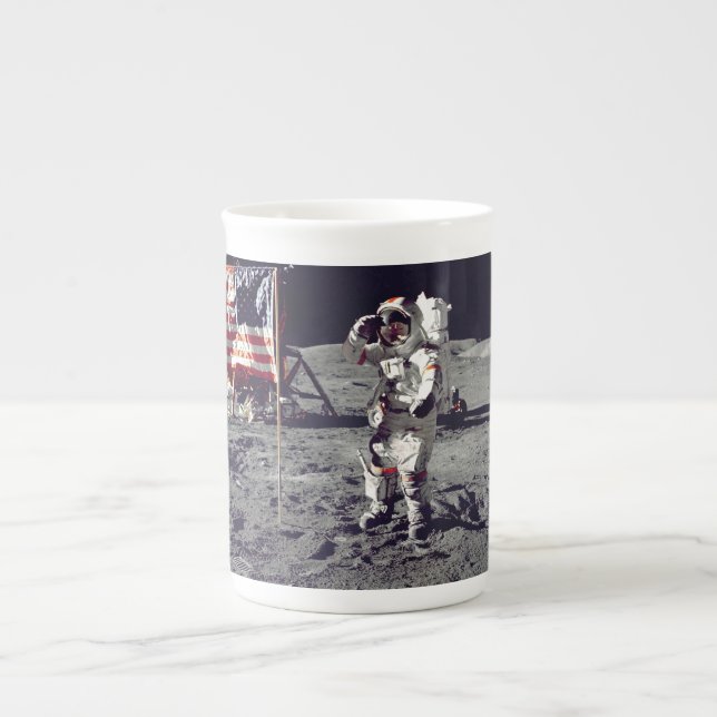 Taza De Porcelana Moonwalk Apollo 17 (Frente)