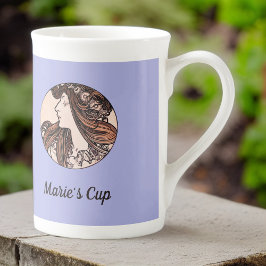 Taza De Porcelana Mujer mucha Art Nouveau y flores rosas en morado