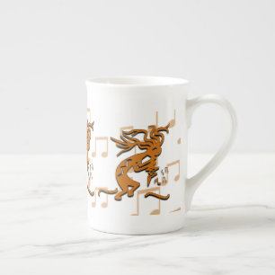 Taza De Porcelana Músico adecuado de Kokopelli del revestimiento co