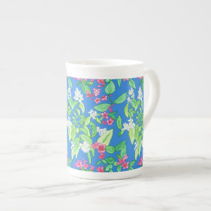 Taza De Porcelana Naranja falso, Weigela, rosa, blanco en azul