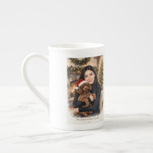 Taza De Porcelana Niña besando a cachorro de caniche–Mamá caniche
