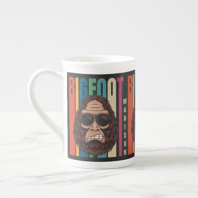 Taza De Porcelana Nombre personalizado Bigfoot (Izquierda)