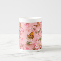 Taza de porcelana ósea Jardín Floral Mariposa Rosa