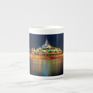 Taza De Porcelana Palacio de Karaweik, Rangún, Birmania, Myanmar