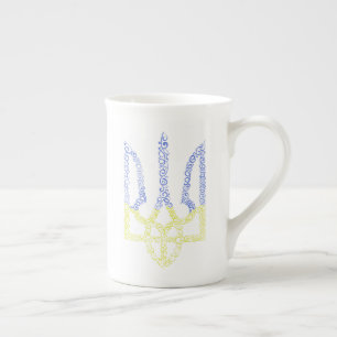 Taza De Porcelana Patrón de espiral de tridente de trízub del escudo
