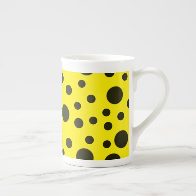 Taza De Porcelana Patrón moderno simple de polka negro punto amarill (Derecha)