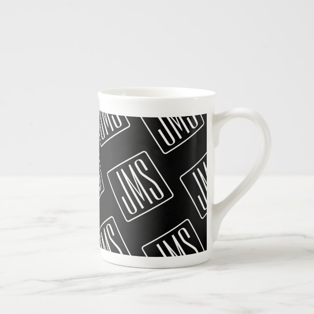 Taza De Porcelana Patrón monogramado moderno | Blanco y negro (Derecha)