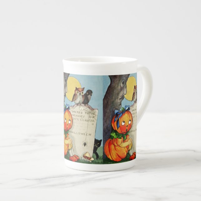 Taza De Porcelana Pequeña Chica de calabaza y amigos (Derecha)