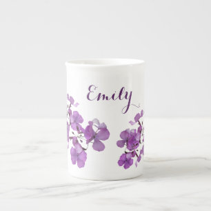 Taza De Porcelana Personalizable Emily nombre monograma morado flora