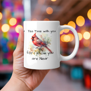 Taza De Porcelana Personalización del Cardenal Rojo 'ESTÁS CERCA'