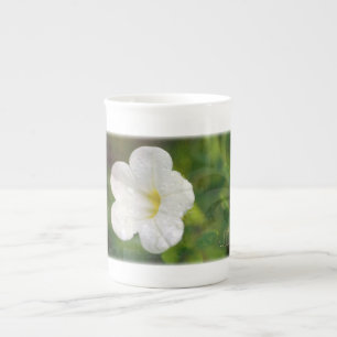 Taza De Porcelana Petunia de la alegría