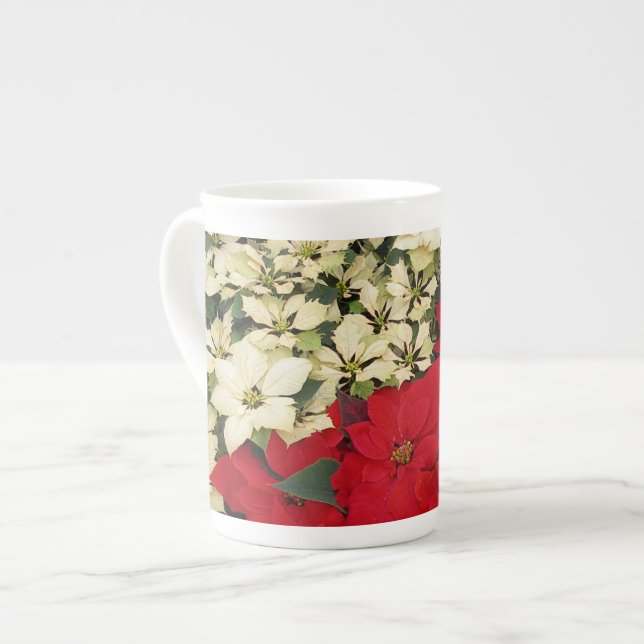 Taza De Porcelana Poinsettias blancas y rojas con flores (Izquierda)