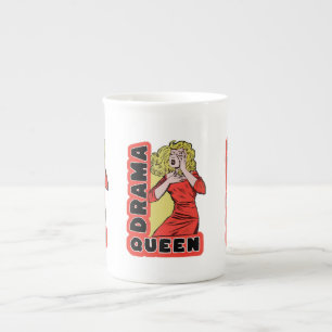 Taza De Porcelana Reina del drama porque todo me excita demasiado