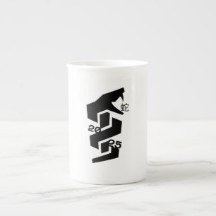Taza De Porcelana Resumen del año de la serpiente 2025
