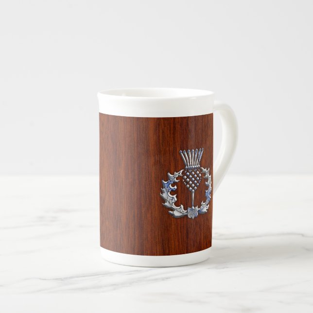 Taza De Porcelana Rich Mahogany Wood Tistle de Escocia Print (Derecha)