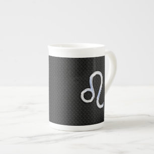 Taza De Porcelana Rótulo cromado como Leo Zodiac en piel de serpient