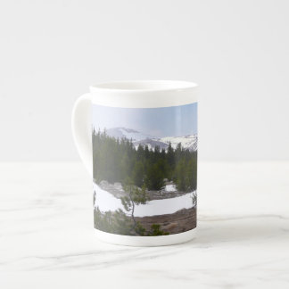 Taza De Porcelana Sierra Nevada y nieve en Yosemite