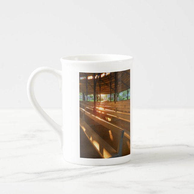 Taza De Porcelana Solsticio Tabernáculo - Viñedo de Martha (Izquierda)