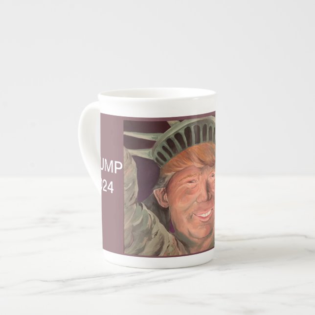 Taza De Porcelana Trump 2024 trae de vuelta la libertad (Izquierda)