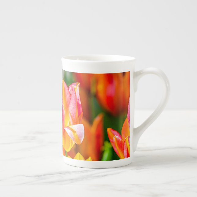 Taza De Porcelana Tulipanes encantadores 17 (Derecha)
