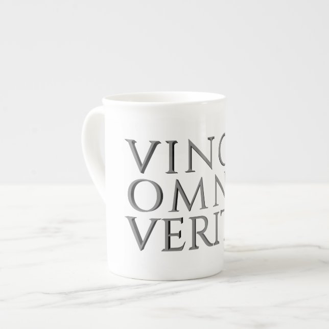 Taza De Porcelana VINCIT OMNIA VERITAS - Hueso claro en China (Izquierda)