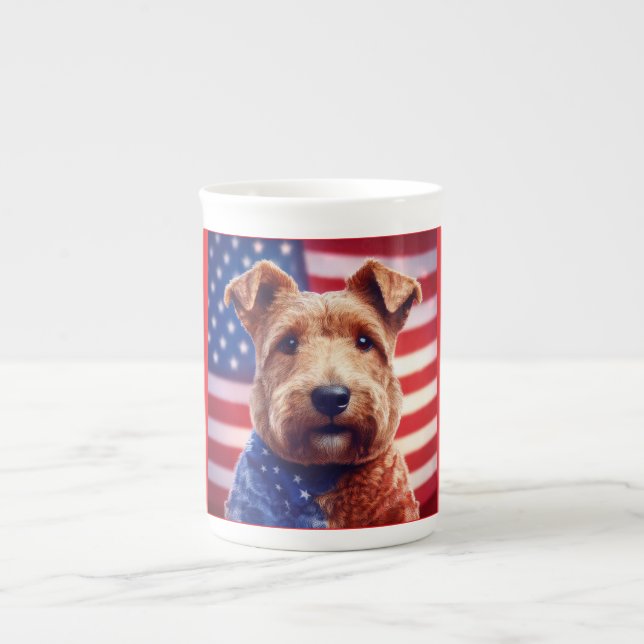 Taza De Porcelana Welsh Terrier Con Bandera Estadounidense Y Bandana (Frente)