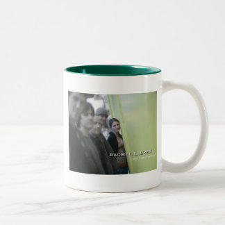 Taza de Raquel Lauren - lejos de la muchedumbre