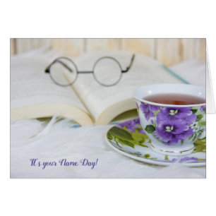 taza de té en piel para el Día del Nombre