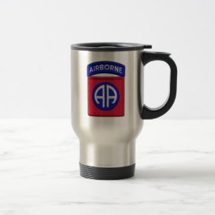 Taza De Viaje 82.o Veterinarios de los veteranos de la división