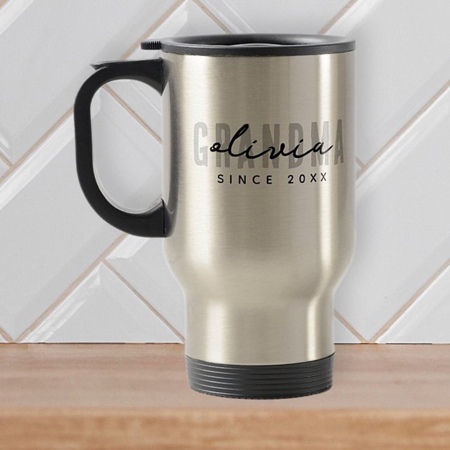 Taza De Viaje Abuela desde el 20XX simple y moderno perrito (Subido por el creador)
