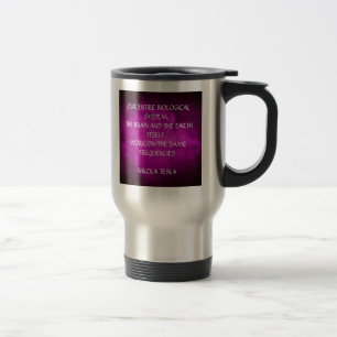 Taza De Viaje Cita de Tesla sobre púrpura