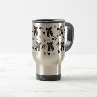Taza de viaje con patrón de lazo negro Coquette |