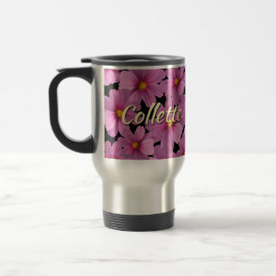 Taza De Viaje Diseño de flores moradas de cosmos en un fondo neg