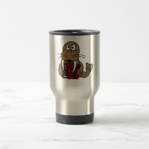 Taza De Viaje EN la morsa divertida que juega el dibujo animado