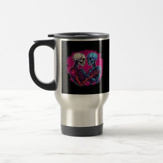 Taza De Viaje Esqueleto tradicional americano sosteniendo tatuaj (Izquierda)