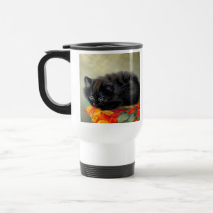 Taza De Viaje Gatito negro vintage con manta de flores rojas