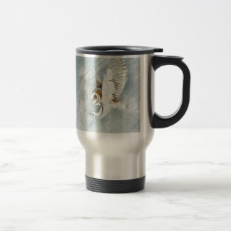 Taza De Viaje Lechuza común swooping con las garras hacia fuera