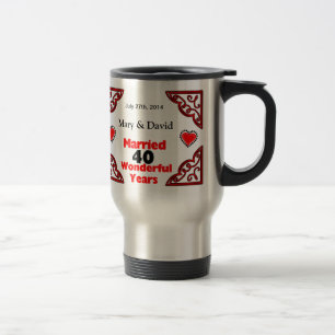 Taza De Viaje Los nombres negros rojos de los corazones y fechan