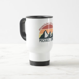 Taza De Viaje Montañas pastel vintage están llamando monograma