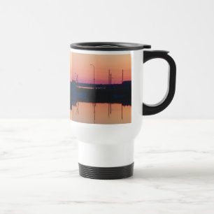 Taza De Viaje Mugre de viaje con un hermoso puerto fotográfico d