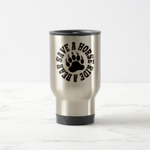 Taza De Viaje Orgullo de oso gay salva un caballo monta un oso -