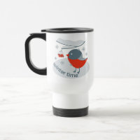 Pájaro bullfinch de invierno y bayas rojas