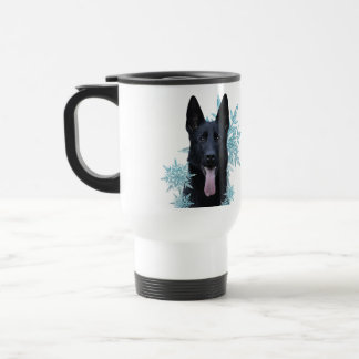 Taza De Viaje Pastor alemán negro en copos de nieve