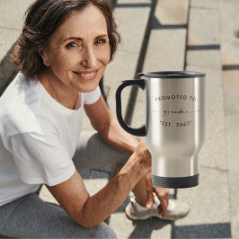 Taza De Viaje Promovida a la Invitación de embarazo de la abuela