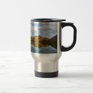 Taza De Viaje Reflexión del lago